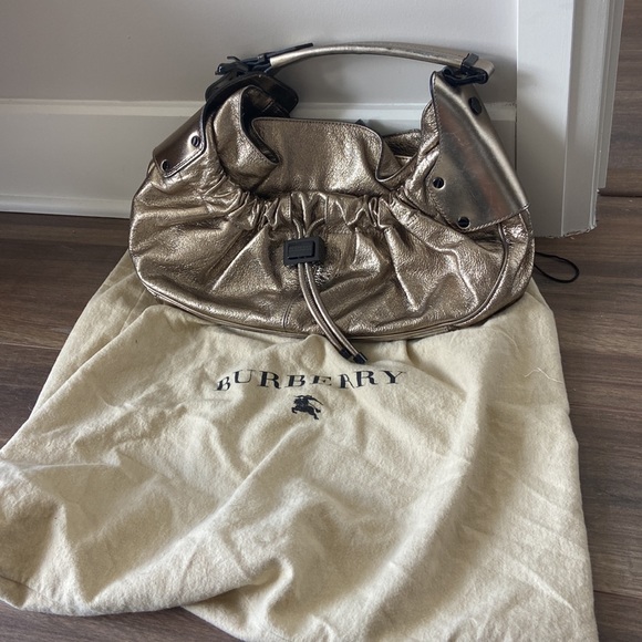 Burberry warrior purse - Picture 2 of 6